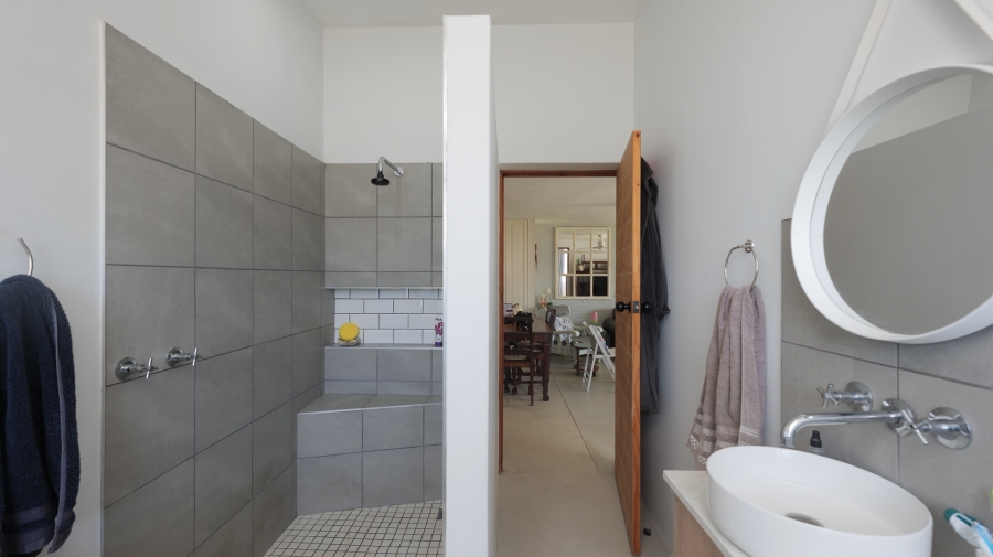 6 Bedroom Property for Sale in Agulhas Western Cape